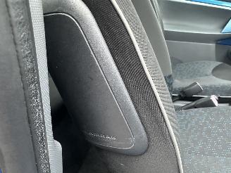 Peugeot 107 1.0-12V 68pk Urban Move - nap - airco - elektr ramen - nw apk t/m 01-2027 - toerenteller - rijdt goed picture 35