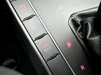 Volkswagen Polo 1.0 TSI 95pk aut + f1 Highline - nap - pano - sfeerverl - virtual - acc - front assist - carplay - pdc v+a picture 28