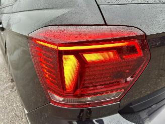 Volkswagen Polo 1.0 TSI 95pk aut + f1 Highline - nap - pano - sfeerverl - virtual - acc - front assist - carplay - pdc v+a picture 92