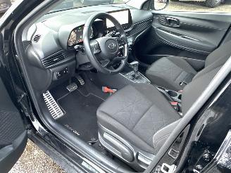 Hyundai Bayon 1.0 T-GDI automaat Comf Smart Hybrid - nap - virtual - line assist - nav - camera - pdc - bleutooth tel lader picture 20