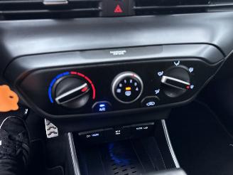 Hyundai Bayon Gereserveerd 1.0 T-GDI automaat Comf Smart Hybrid - nap - virtual - line assist - nav - camera - pdc - bleutooth tel lader picture 39