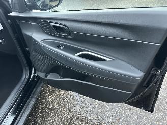 Hyundai Bayon Gereserveerd 1.0 T-GDI automaat Comf Smart Hybrid - nap - virtual - line assist - nav - camera - pdc - bleutooth tel lader picture 56