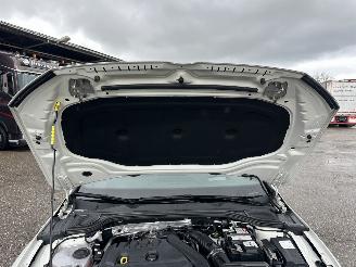 Volkswagen Golf 1.5 eTSI aut + f1 162pk R-Line - pano - hud - keyless - virtual - front + line + side + park assist picture 89