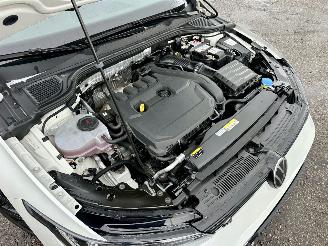 Volkswagen Golf 1.5 eTSI aut + f1 162pk R-Line - pano - hud - keyless - picture 14