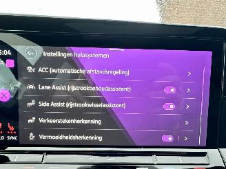Volkswagen Golf 1.5 eTSI aut + f1 162pk R-Line - pano - hud - keyless - picture 21