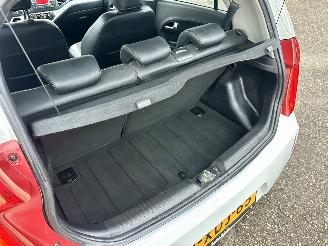 Kia Picanto 1.0 CVVT 69pk World Cup Ed 5drs - nap - airco - led - aux - usb - elektr pakket - lmv - privacy glass picture 57