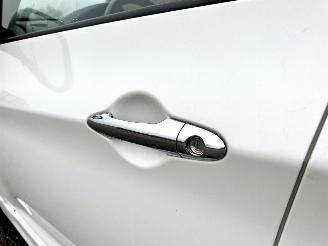 Kia Picanto 1.0 CVVT 69pk World Cup Ed 5drs - nap - airco - led - aux - usb - elektr pakket - lmv - privacy glass picture 80