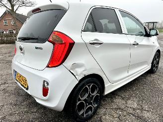 Kia Picanto 1.0 CVVT 69pk World Cup Ed 5drs - nap - airco - led - aux - usb - elektr pakket - lmv - privacy glass picture 5