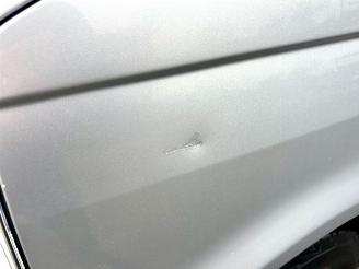 Volkswagen Transporter 2.5 TDI 131pk Automaat 340 Comf. Dubbel Cabine - nap - leer - airco - cruise - camera - klapdeuren - trekh picture 10