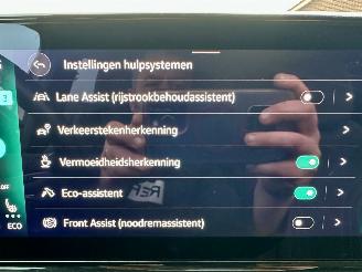 Volkswagen ID.4 77kWh 204pk aut First Edition - nap - 20 inch - navi - keyless - sfeerverl - cam - front + line assist - trekh picture 13