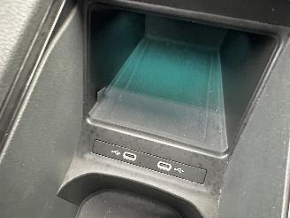 Volkswagen ID.4 77kWh 204pk aut First Edition - nap - 20 inch - navi - keyless - sfeerverl - cam - front + line assist - trekh picture 61