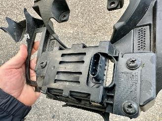 Volkswagen ID.4 77kWh 204pk aut First Edition - nap - 20 inch - navi - keyless - sfeerverl - cam - front + line assist - trekh picture 75