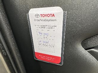 Toyota Yaris 1.5 Hybrid 115 automaat First Edition - nap - facelift - navi - camera - keyless - front + line assist - rijdbaar picture 48