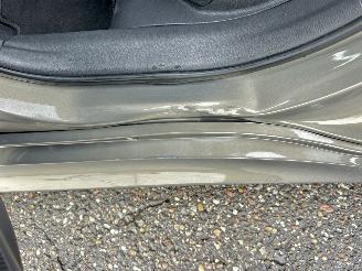 Toyota Yaris 1.5 Hybrid 115 automaat First Edition - nap - facelift - navi - camera - keyless - front + line assist - rijdbaar picture 15