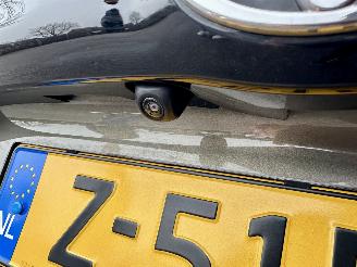 Toyota Yaris 1.5 Hybrid 115 automaat First Edition - nap - facelift - navi - camera - keyless - front + line assist - rijdbaar picture 89