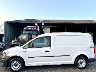 uszkodzony samochody ciężarowe Volkswagen Caddy maxi 2.0 TDI L2H1 BMT Trendline - nap - airco - bleutooth - elektr pakket - aux - start/stop - euro.6 - 81dkm 2017/11