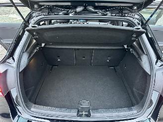 Mercedes A-klasse Gereserveerd 180 136pk aut Bus.Sol. Luxury - nap - widescreen - leer - sfeerverl - front + line assist - camera - navi picture 76