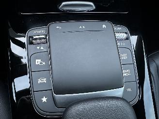 Mercedes A-klasse Gereserveerd 180 136pk aut Bus.Sol. Luxury - nap - widescreen - leer - sfeerverl - front + line assist - camera - navi picture 49