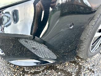 Mercedes A-klasse Gereserveerd 180 136pk aut Bus.Sol. Luxury - nap - widescreen - leer - sfeerverl - front + line assist - camera - navi picture 100