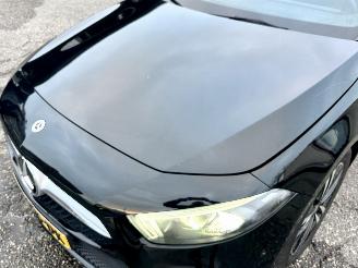 Mercedes A-klasse Gereserveerd 180 136pk aut Bus.Sol. Luxury - nap - widescreen - leer - sfeerverl - front + line assist - camera - navi picture 98