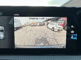 Mercedes A-klasse Gereserveerd 180 136pk aut Bus.Sol. Luxury - nap - widescreen - leer - sfeerverl - front + line assist - camera - navi picture 29