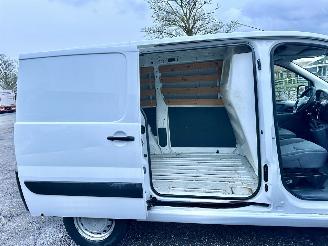 Citroën Jumpy 10 1.6 HDI 90pk L1/H1 - 133dkm nap - airco - cruise - elektr pakket - 2e eig - 4x goede banden - rijdt goed picture 9