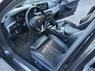 BMW 5-serie 530i 252pk aut + f1 High Exe sedan picture 18