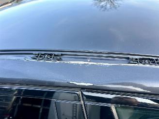 BMW 5-serie 530i 252pk aut + f1 High Exe sedan picture 12