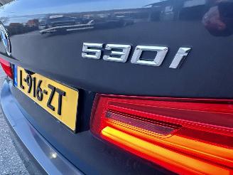 BMW 5-serie 530i 252pk aut + f1 High Exe Sportline sedan - head up - navi - camera - keyless - front + line + side assist picture 96