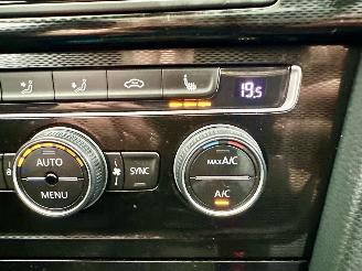 Volkswagen Golf GTE 1.4 TSI 225pk aut + f1 5drs - nap - pano - leer - navi - camera - acc - front assist - schroefset + 18 inch picture 34