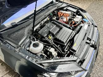 Volkswagen Golf GTE 1.4 TSI 225pk aut + f1 5drs - nap - pano - leer - navi - camera - acc - front assist - schroefset + 18 inch picture 12