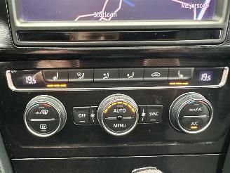 Volkswagen Golf GTE 1.4 TSI 225pk aut + f1 5drs - nap - pano - leer - navi - camera - acc - front assist - schroefset + 18 inch picture 15