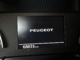 Peugeot 2008 1.2 Turbo 131pk 6-bak PureTech Allure - nap - navi - carplay - clima - cruise - pdc - line assist - trekh picture 32