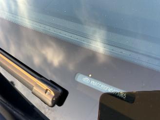 Kia e-Niro 64kWh 204pk aut + f1 DynamicPlusLine - nap - schuifdak elektr - keyless - front + line assist - stuur + stoelverw picture 98