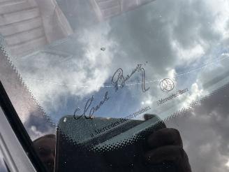 Mercedes C-klasse 250 AMG 211pk aut + F1 sedan - pano - hud - luchtvering - burmester - leer - front + line + side + stuur assist picture 128