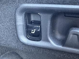 Mercedes E-klasse 300e Hybrid 268pk aut + f1 AMG-Line - pano - sfeerverl - memory l+r - front + line + side assist - 16dkm picture 90