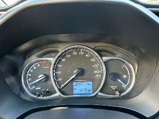 Toyota Yaris 1.0 VVT-i 69pk Comfort 5drs - nap - front + line assist - airco - bleutooth - aux - usb - stuurbediening picture 23