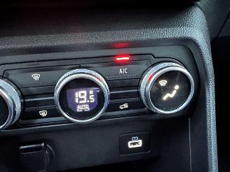 Dacia Sandero Stepway 1.0 TCe 101pk 6-bak Bi-Fuel Comfort - nap - navi - camera - side assist - lpg/g3 onderbouw fabrieksaf picture 46