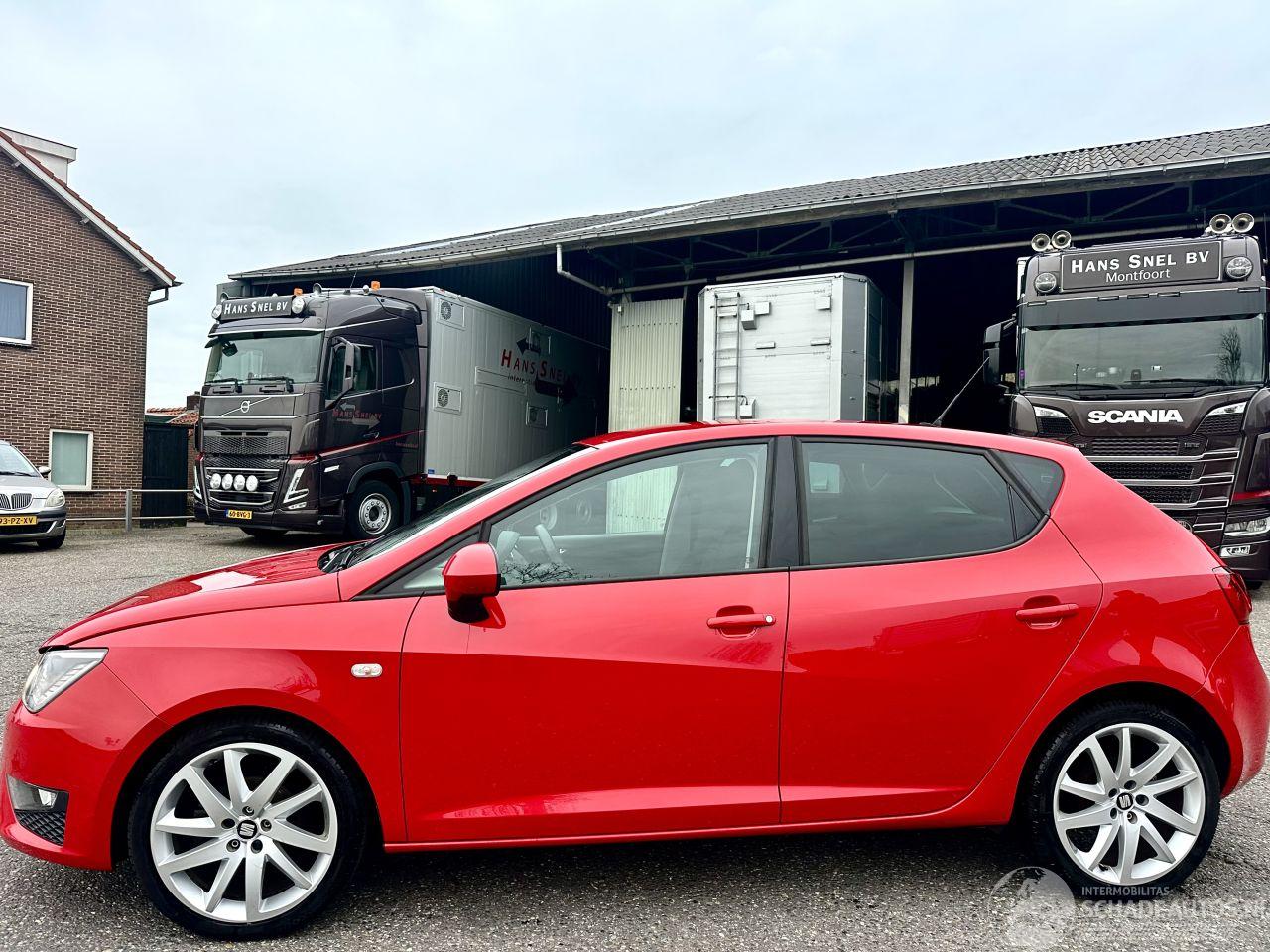 Seat Ibiza 1.0 EcoTSI 95pk FR Connect 5drs - nap - xenon - led - navi - clima - cruise - pdc v+a - 17 inch lmv - 1e eig - stoelverw
