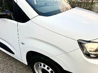 Toyota Proace City 1.5 D-4D 131pk 8-Traps aut + f1 Live - nap - camera - apple carplay + android - airco - cruise - pdc v+a picture 79