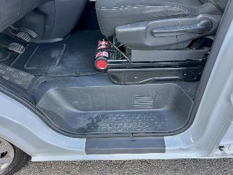 Renault Trafic 1.6 dCi 120pk 6-bak euro.6 T27 L1/H1 Comf - nap - 3pers - navi - airco - cruise - pdc - trekh - imperiaal picture 31