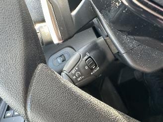 Peugeot Partner 1.5 BlueHDI 131pk 8-Traps aut + f1 Grip Long 3Pers - nap - camera - airco - carplay - 82dkm nieuw distr.riem - pdc v+a picture 40