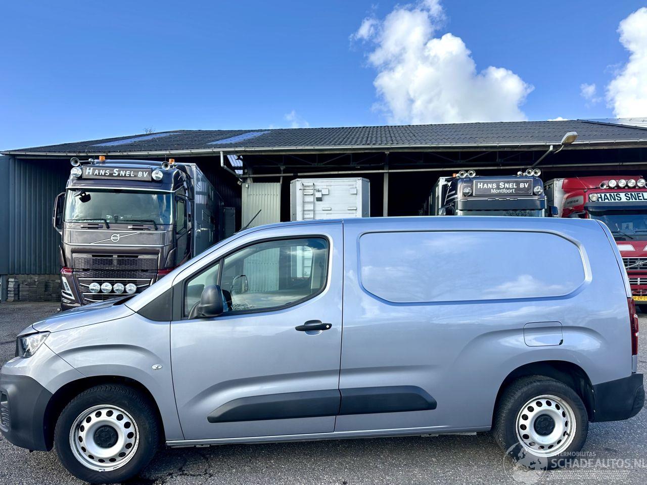 Peugeot Partner 1.5 BlueHDI 131pk 8-Traps aut + f1 Grip Long 3Pers - nap - camera - airco - carplay - 82dkm nieuw distr.riem - pdc v+a