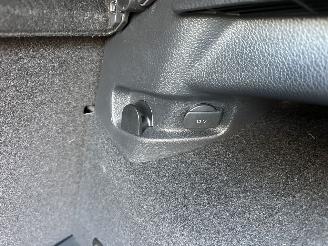 Volkswagen e-Golf 136pk aut E-DITION 5drs - 33dkm nap - front assist - clima - cruise - pdc v+a - keyless entry + start - stoelverw picture 27