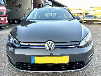 Volkswagen e-Golf gereserveerd 136pk aut E-DITION 5drs - 33dkm nap - front assist - clima - cruise - pdc v+a - keyless entry + start - stoelverw picture 2