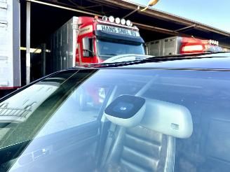 Volkswagen Touareg 4.2 V8 4WD 310pk aut Highl - org nl + nap - luchtvering - schuifdak - leer - memory l+r - clima + cruise - 20 inch picture 11