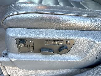 Volkswagen Touareg 4.2 V8 4WD 310pk aut Highl - org nl + nap - luchtvering - schuifdak - leer - memory l+r - clima + cruise - 20 inch picture 49