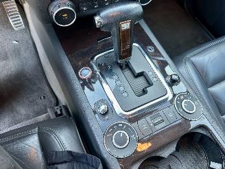 Volkswagen Touareg 4.2 V8 4WD 310pk aut Highl - org nl + nap - luchtvering - schuifdak - leer - memory l+r - clima + cruise - 20 inch picture 27