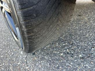 Volkswagen Touareg 4.2 V8 4WD 310pk aut Highl - org nl + nap - luchtvering - schuifdak - leer - memory l+r - clima + cruise - 20 inch picture 79