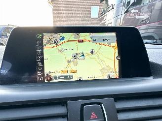 BMW 1-serie 120i 177pk 8-traps aut M-Sport - schuifdak - navi - pdc - keyless - alcantara - zwarte hemel - stoelverw picture 39